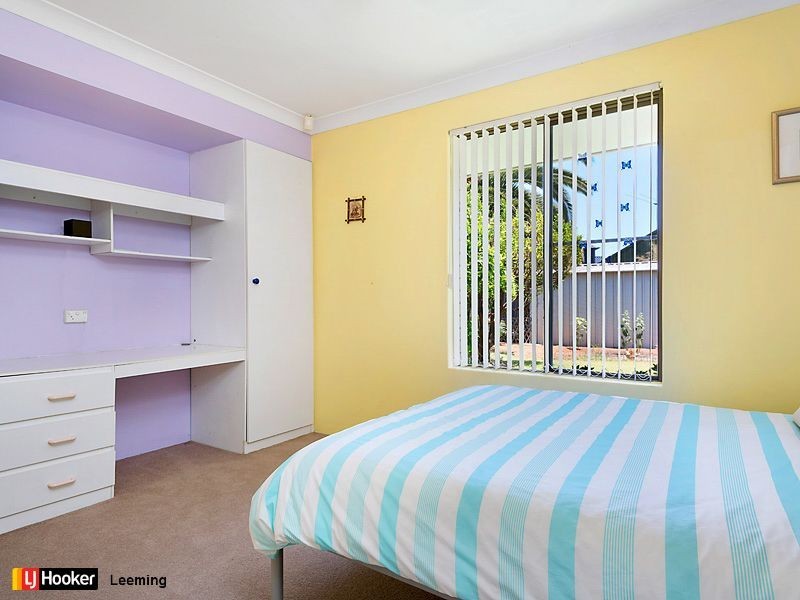 13 Farmhouse Drive, Bibra Lake WA 6163