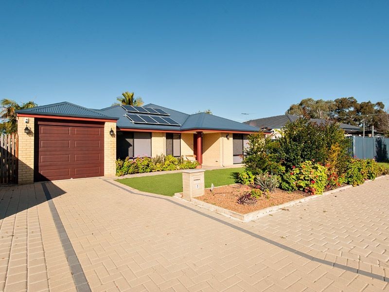 1 Kasarina Road, Riverton WA 6148