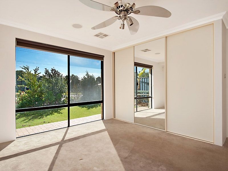 1 Kasarina Road, Riverton WA 6148