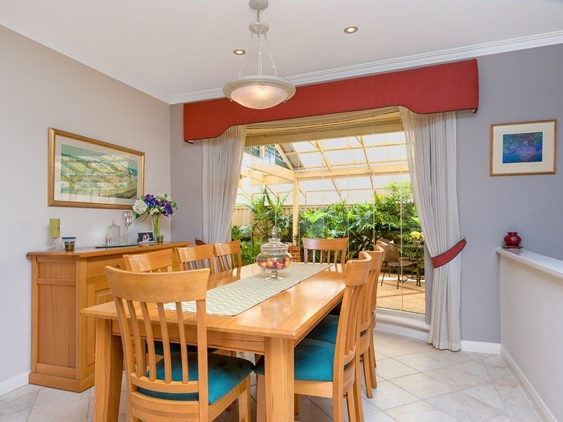 9 Wildwood Heights, Leeming WA 6149