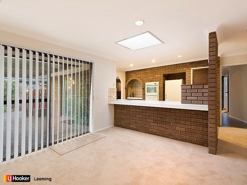 5 Gracechurch Crescent, Leeming WA 6149