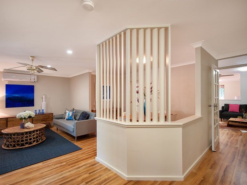 8 Devenish Way, Leeming WA 6149