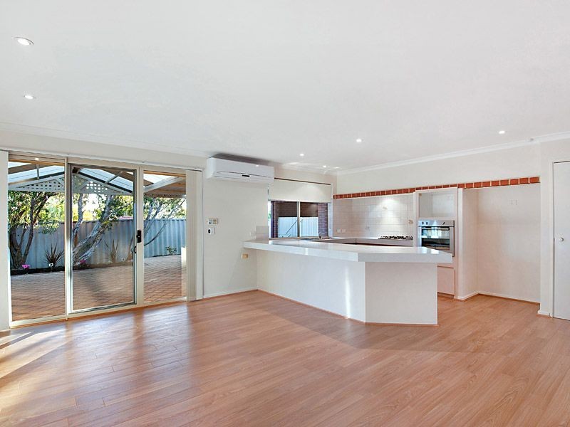 4 Cluelow Rise, Leeming WA 6149