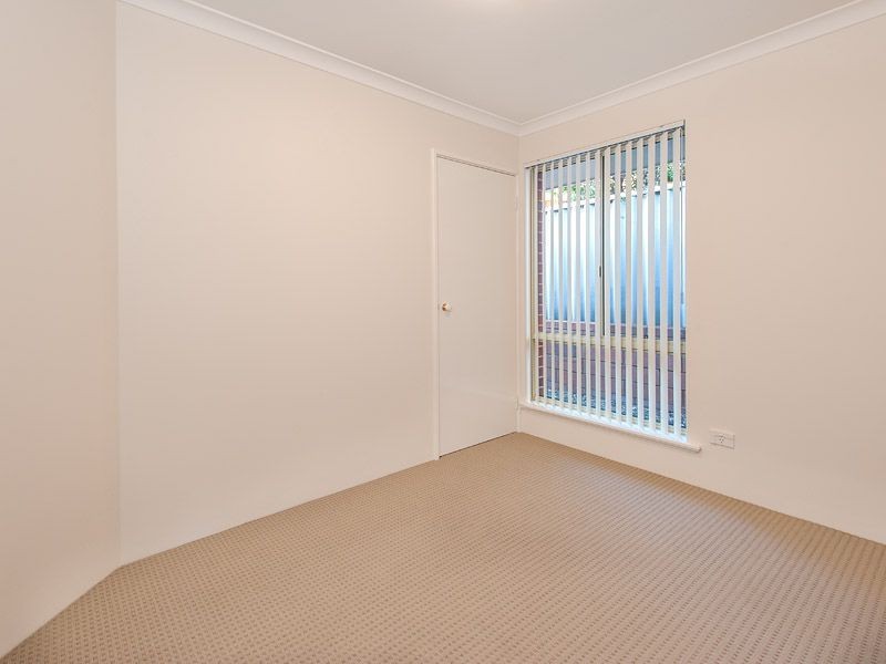 4 Cluelow Rise, Leeming WA 6149