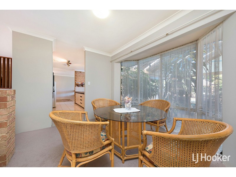 4 Heatherlea Parkway, Leeming WA 6149