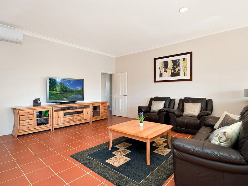 11 Evergreen Court, Leeming WA 6149