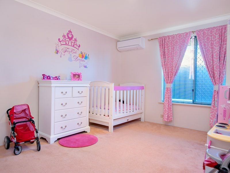 11 Evergreen Court, Leeming WA 6149