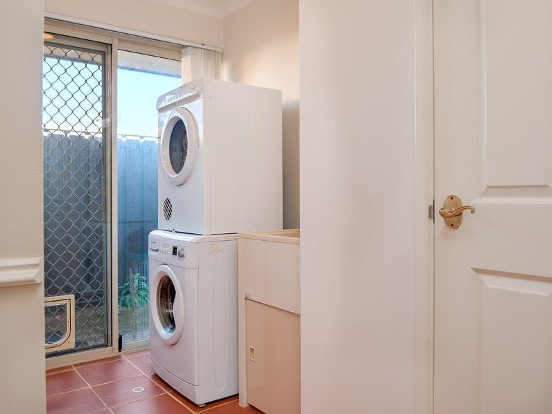 11 Evergreen Court, Leeming WA 6149