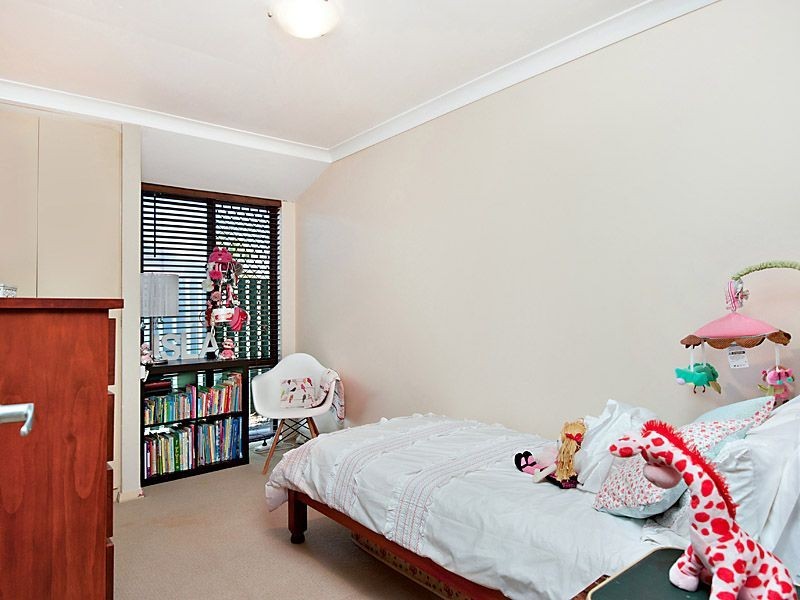 27 Cardinal Crescent, Leeming WA 6149