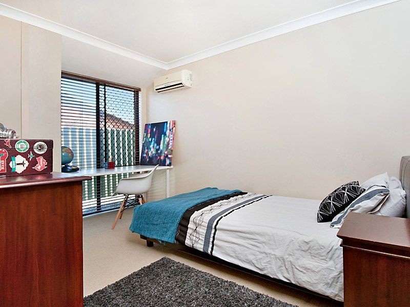 27 Cardinal Crescent, Leeming WA 6149