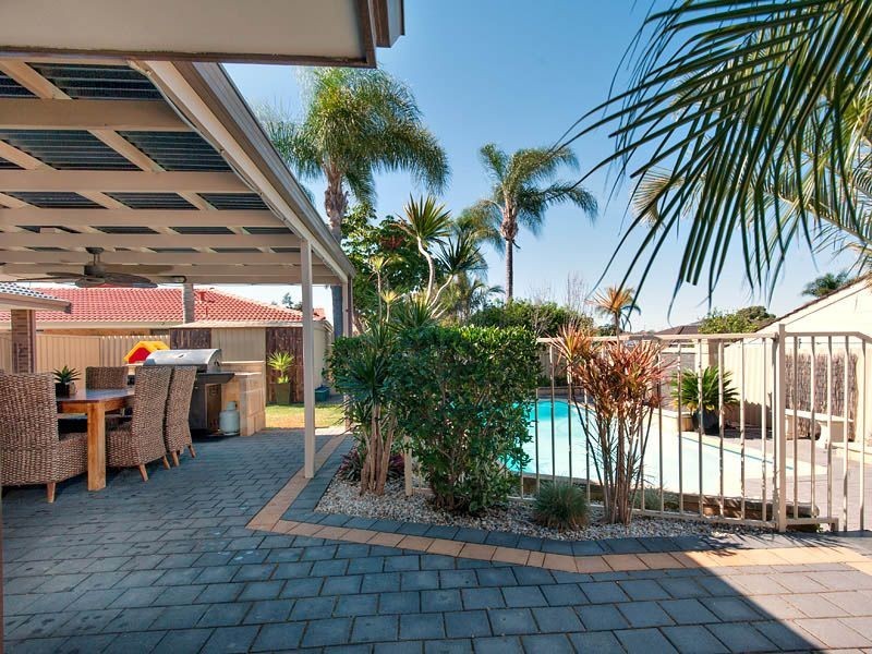 27 Cardinal Crescent, Leeming WA 6149