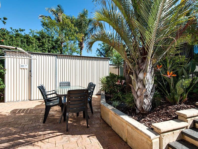 27 Cardinal Crescent, Leeming WA 6149