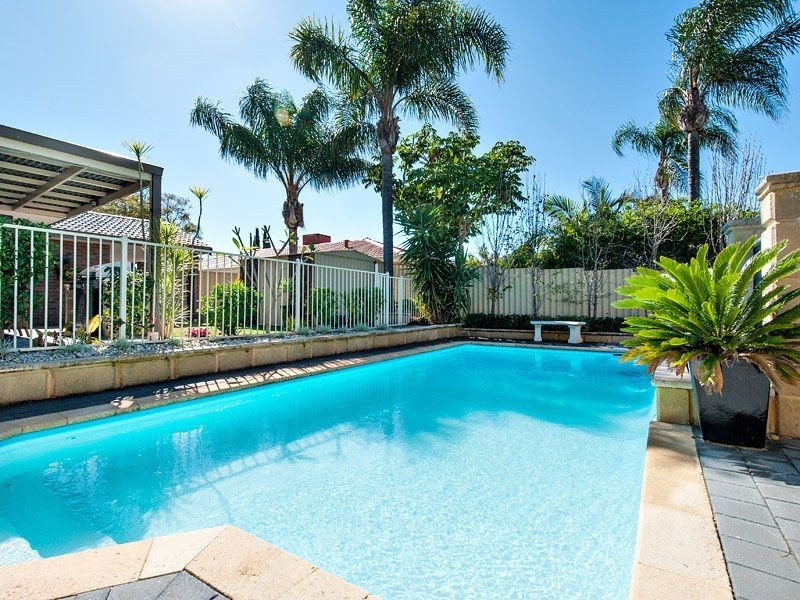 27 Cardinal Crescent, Leeming WA 6149