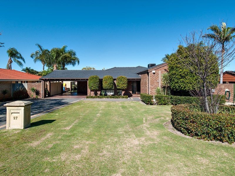 27 Cardinal Crescent, Leeming WA 6149