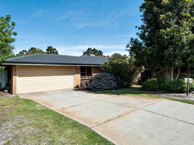 3 Hillock Circle, Leeming WA 6149