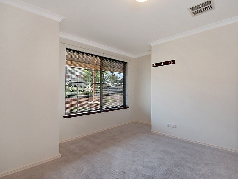 5 Coolum Mews, Jandakot WA 6164