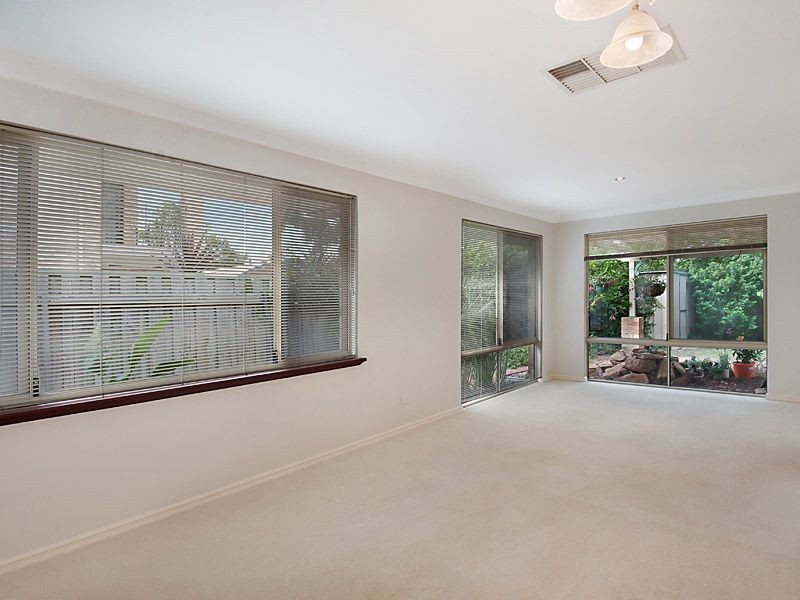 5 Coolum Mews, Jandakot WA 6164