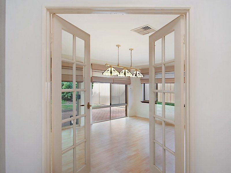 5 Coolum Mews, Jandakot WA 6164