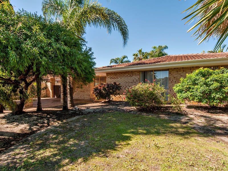 20 Gwalia Place, Bibra Lake WA 6163