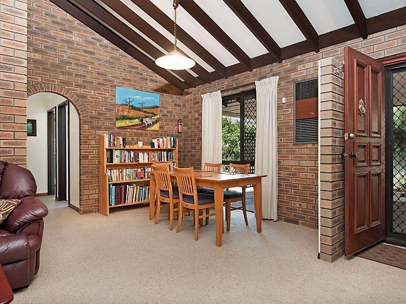 5B Foley Court, Leeming WA 6149