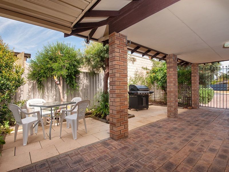 5B Foley Court, Leeming WA 6149