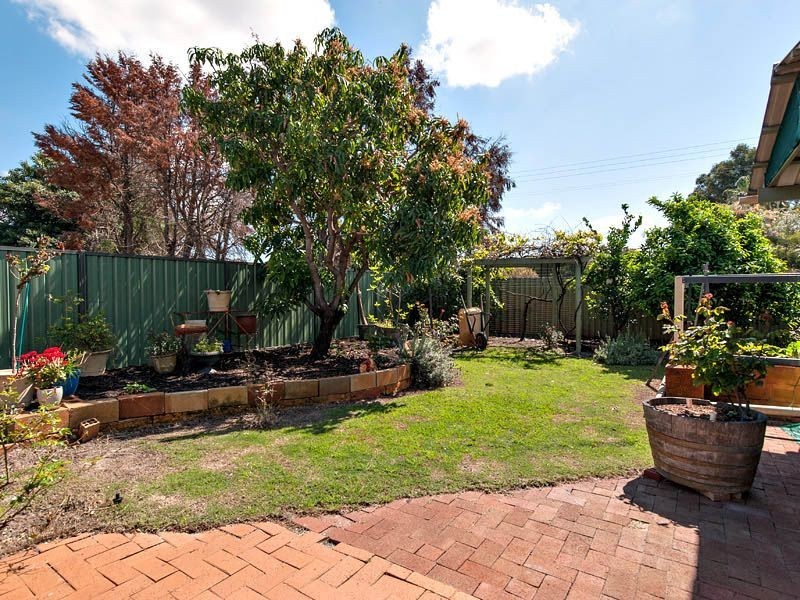 15 Matthew Avenue, Leeming WA 6149