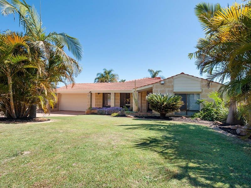 14 Crago Road, Leeming WA 6149