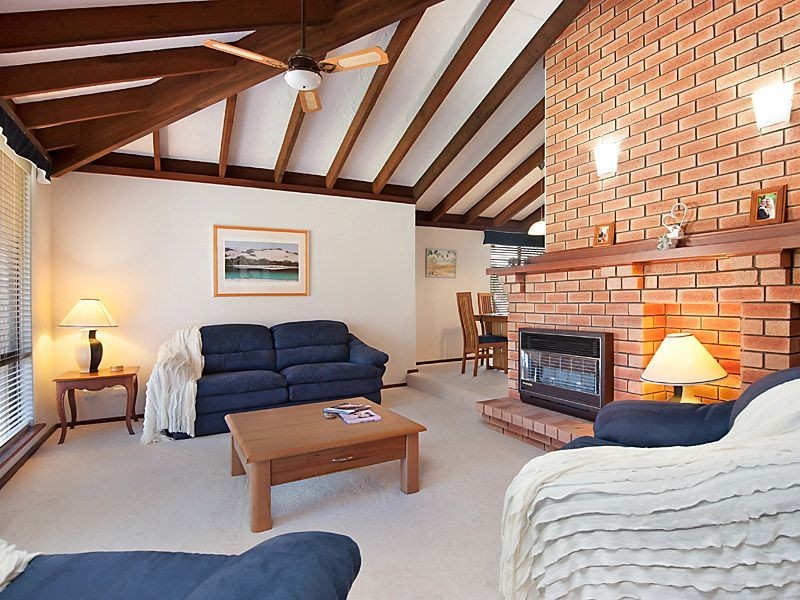 14 Crago Road, Leeming WA 6149