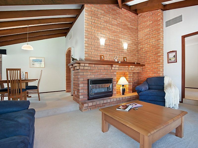 14 Crago Road, Leeming WA 6149