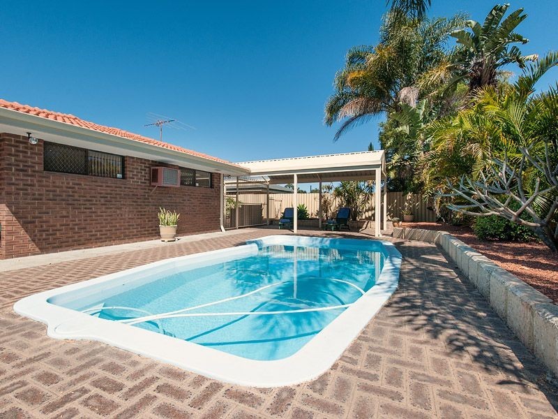 14 Crago Road, Leeming WA 6149