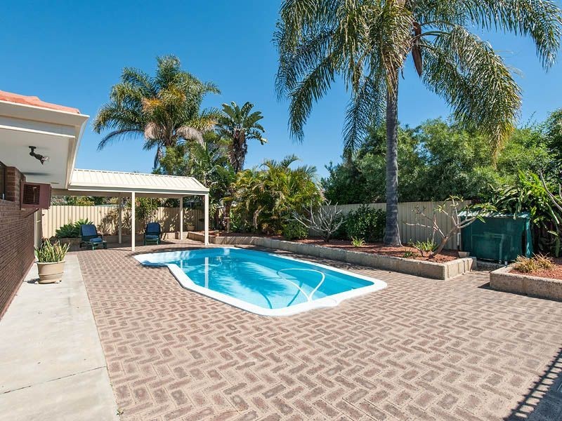 14 Crago Road, Leeming WA 6149