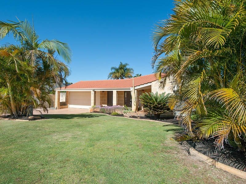 14 Crago Road, Leeming WA 6149