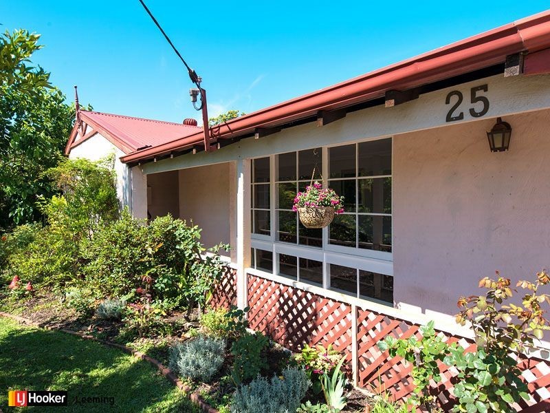 25 Vigors Ave, Bull Creek WA 6149