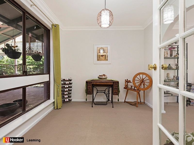 25 Vigors Ave, Bull Creek WA 6149