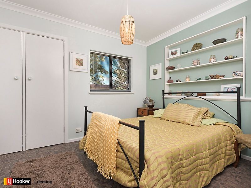 25 Vigors Ave, Bull Creek WA 6149
