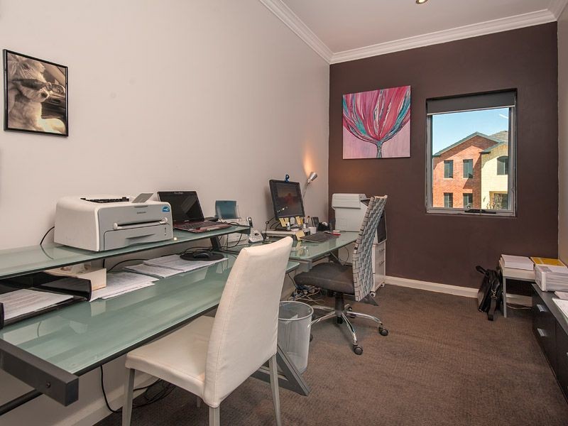 38 Westerway Tce, North Lake WA 6163