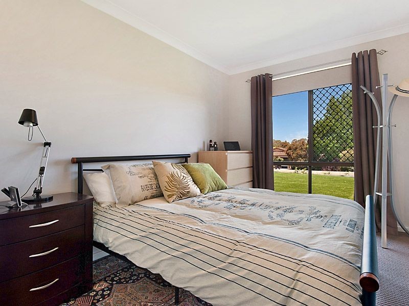 21 Gladstone Road, Leeming WA 6149