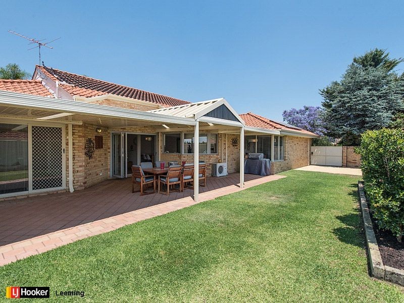 7 Greenlea Rise, Leeming WA 6149