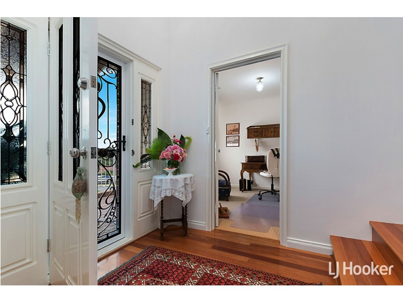 11 Timbrell Way, Leeming WA 6149