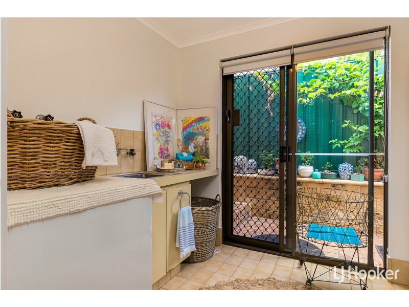 11 Timbrell Way, Leeming WA 6149