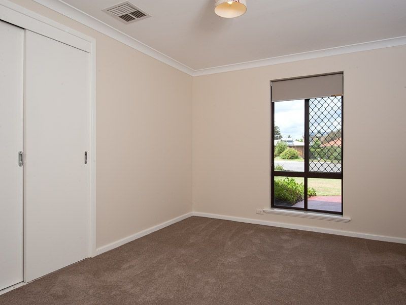 30 Shea Grove, Leeming WA 6149