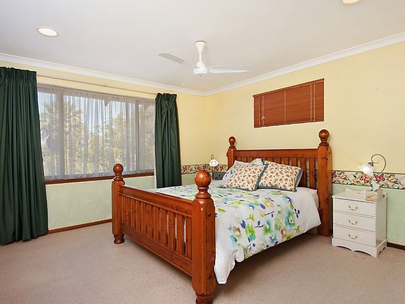 7 Rae Place, Leeming WA 6149