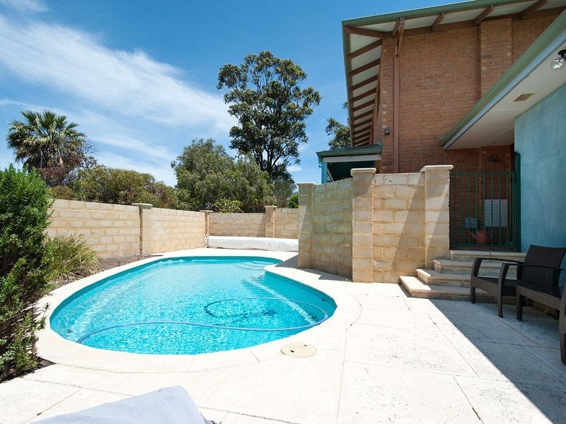 7 Rae Place, Leeming WA 6149