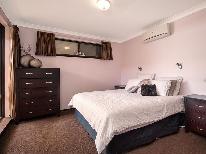 5 Silky Oak Lane, Willetton WA 6155