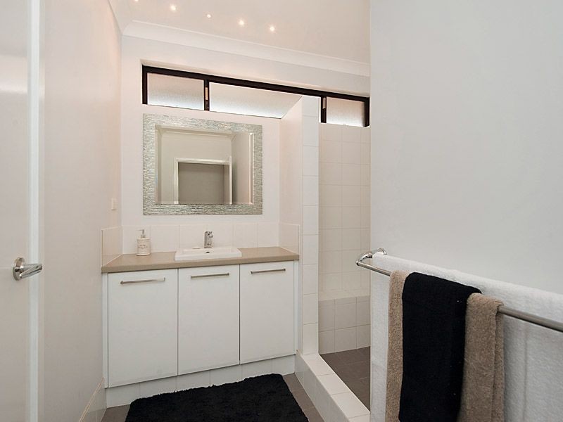 5 Silky Oak Lane, Willetton WA 6155