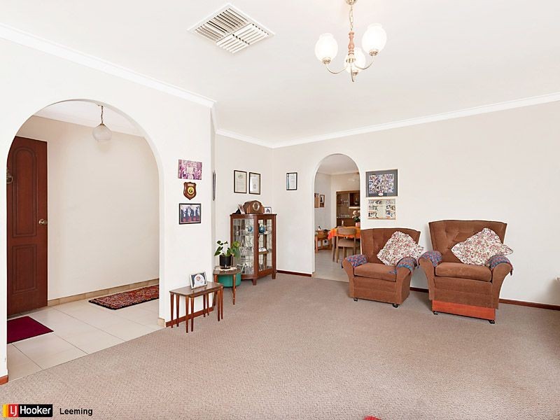 9A Morgan Place, Bibra Lake WA 6163