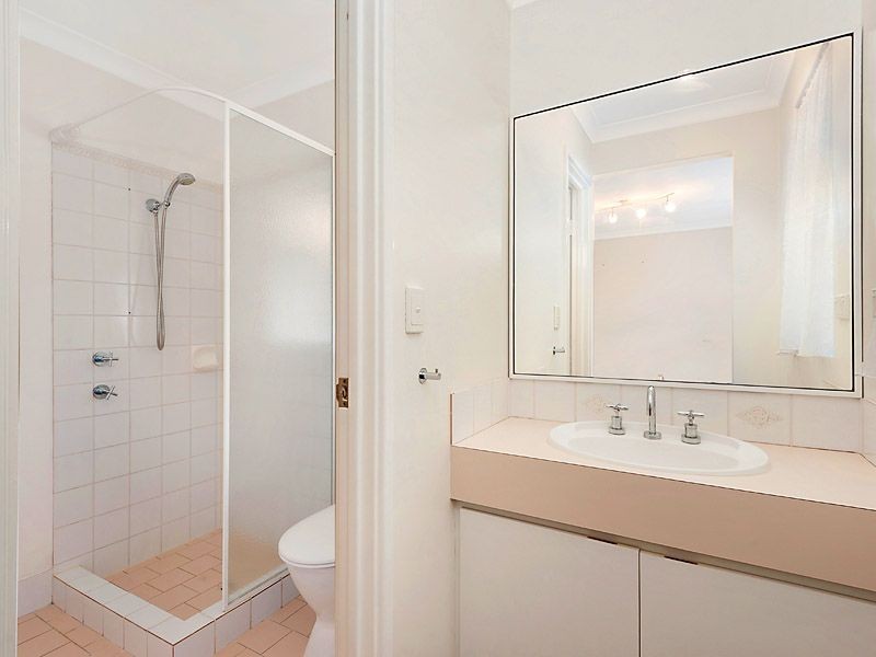 56 Sylvan Crescent, Leeming WA 6149