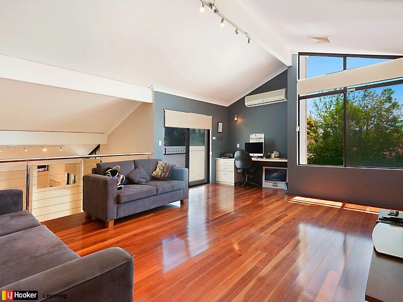 4 Denic Rise, Leeming WA 6149