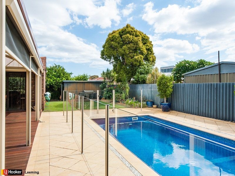 12 Stedman Parkway, Leeming WA 6149