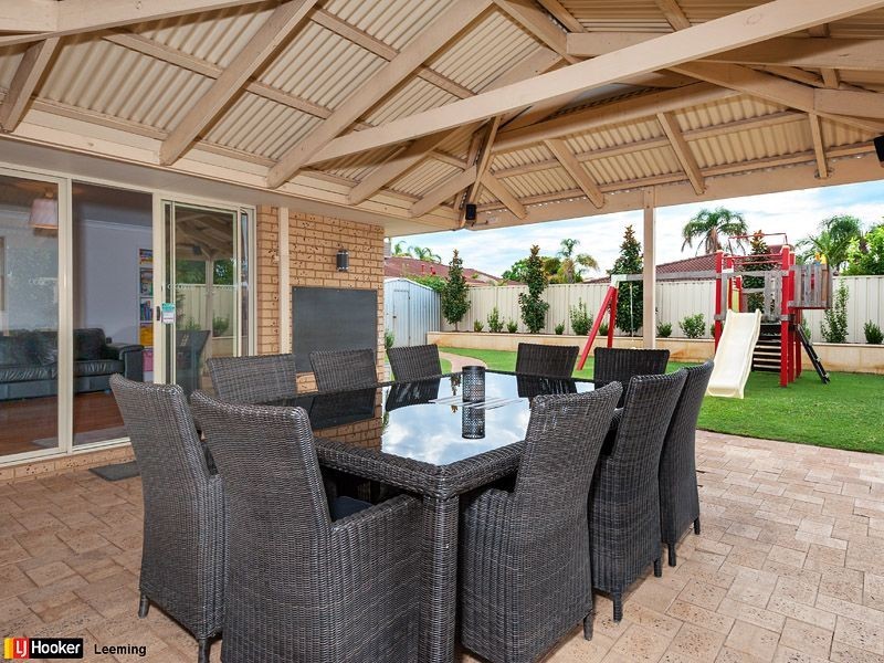 10 Sellen Court, Leeming WA 6149